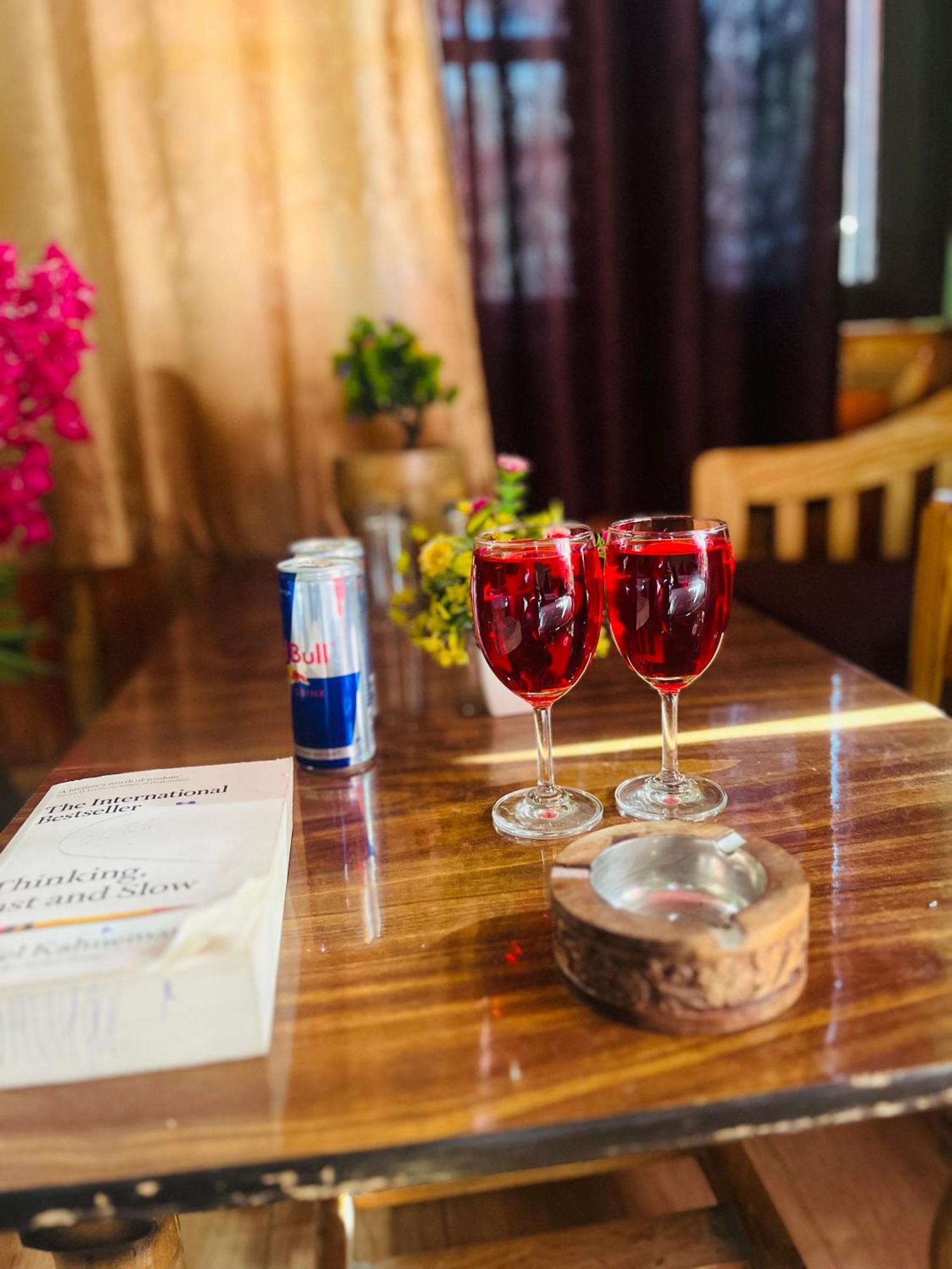 Hotel Dream Valley Kasol #Near Mall Road #River View #Parking #Gaming Zone #Open Terrace #Restaurant Exterior photo